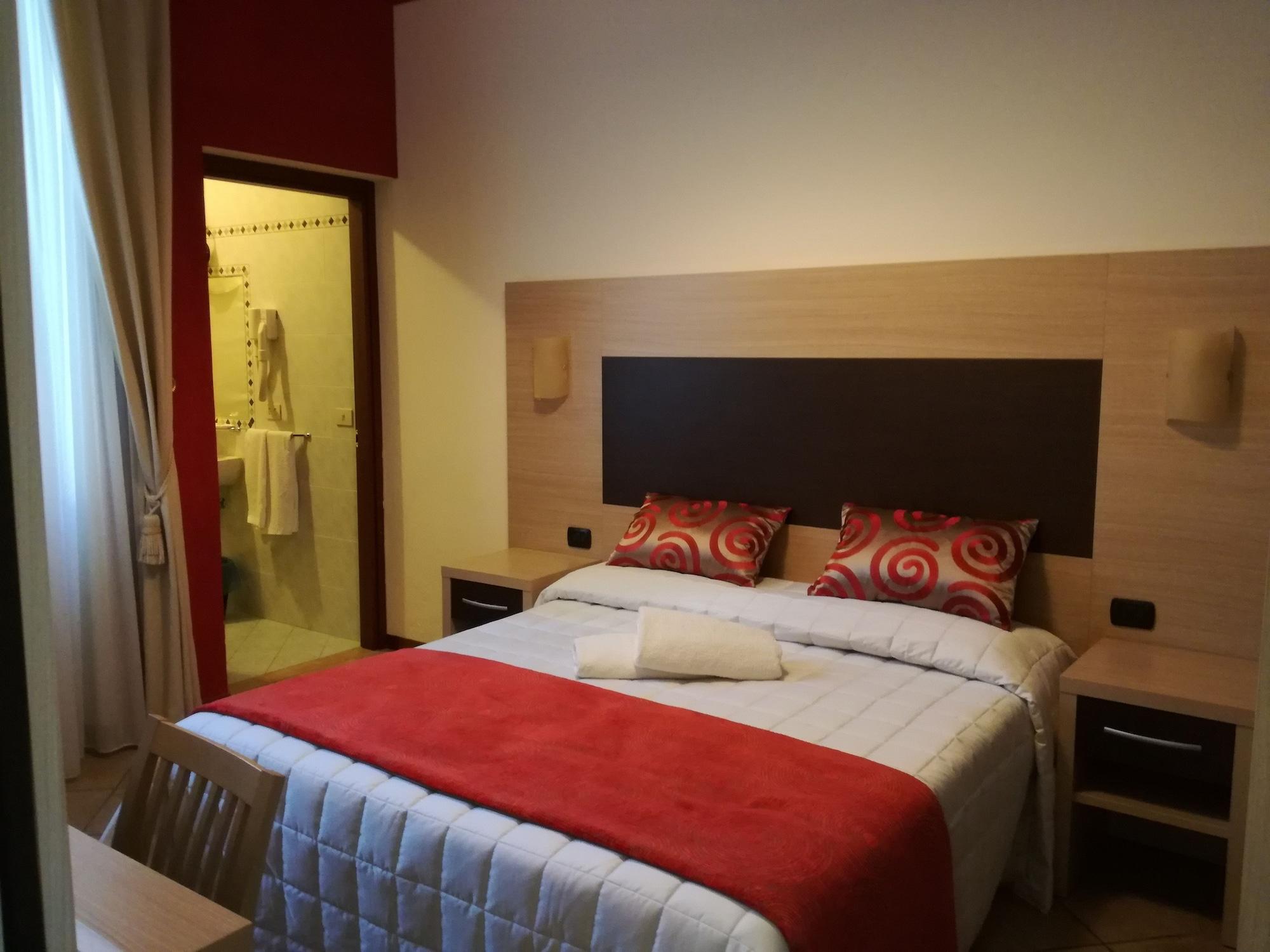Hotel Playa Viareggio Extérieur photo