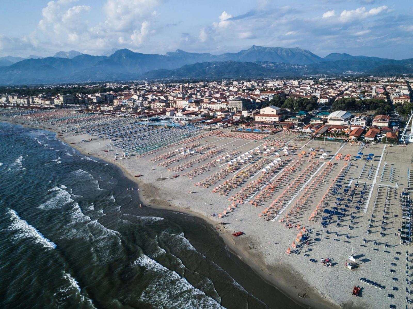 Hotel Playa Viareggio Extérieur photo