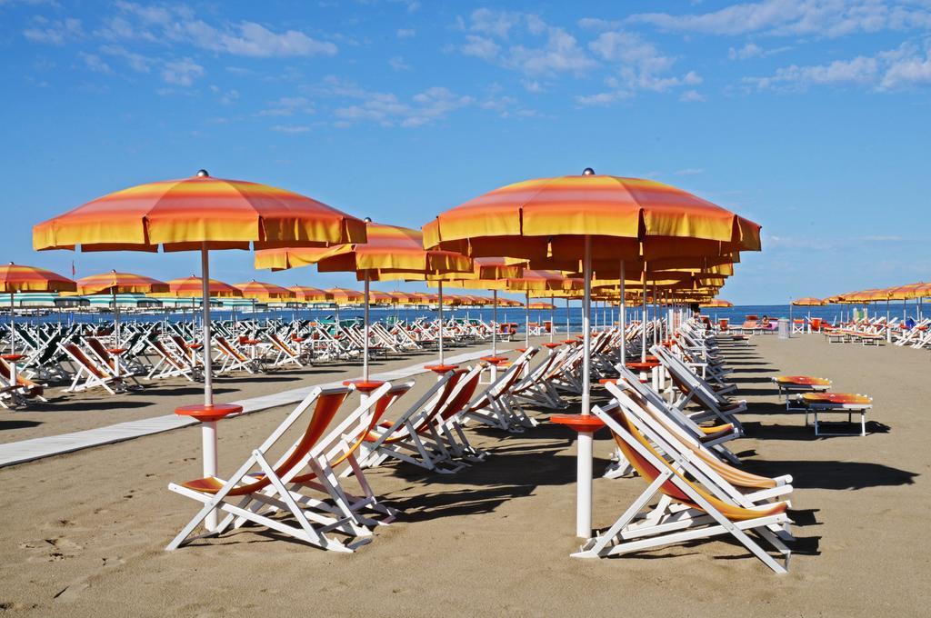 Hotel Playa Viareggio Extérieur photo