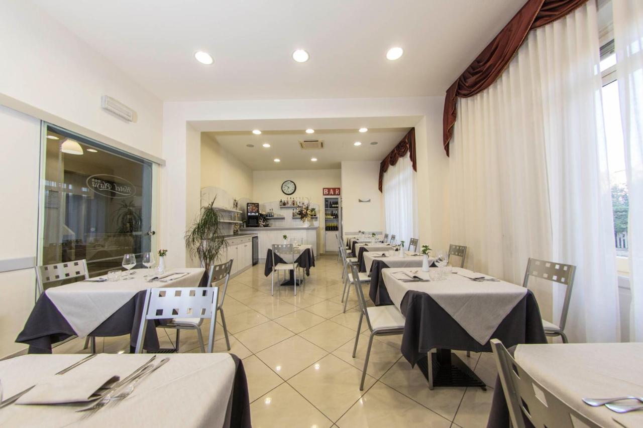 Hotel Playa Viareggio Extérieur photo